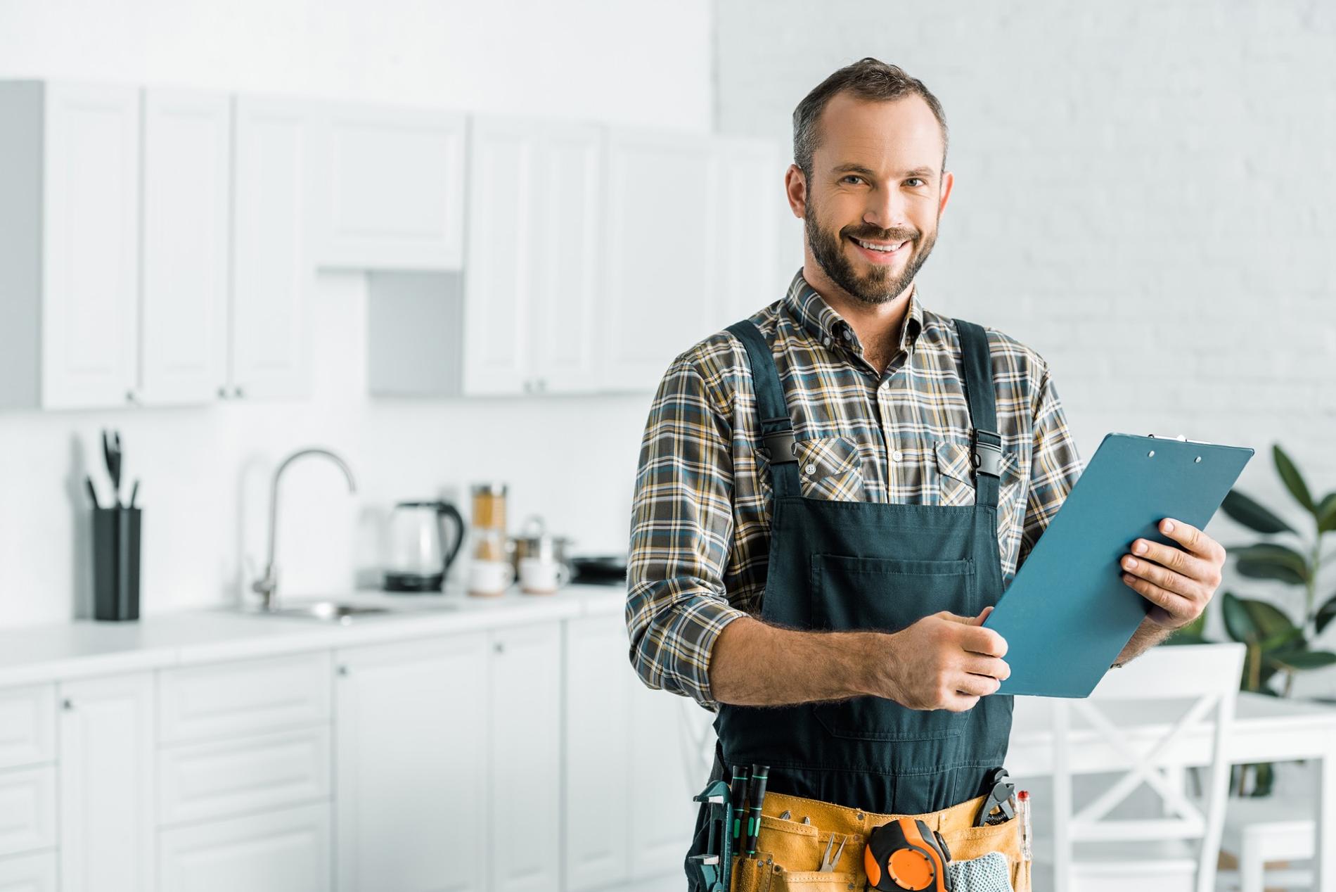 Fuite d'eau dans votre appartement ? Qui doit payer la réparation ?